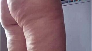 stepmom tries micro bikini for beach asks stepson's opinion comment for more vids 😏🏖️🍑