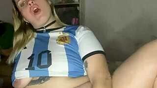 ugh i was so horny touched myself and soaked everything...