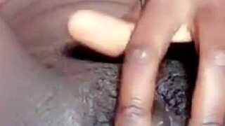 damn this african pussy lips spread wide while she fingers deep 😍🔥