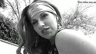 Watch Croatian pornstar Savana's horny striptease twerk in empty room!