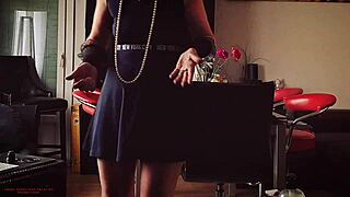 stepmommy catches stepson jerking off early morning and rides his cock irresistibly 😈🔥