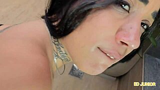 fumando e fodendo com eva perez no red e sheer
