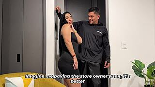hey delivery guy want a big butt milf tip with ass shake?