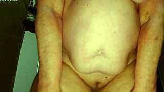 omg dawnskye1962's huge ass shakes 😍 be good boy worship it now!! mar 31 update 🥵