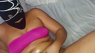 curvy girlfriend skips workout to ride cock homemade style