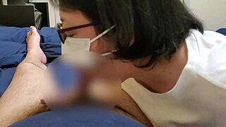 A delicious married woman sucks cock in her mouth - full video at xvideos!