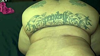 ever wonder how juicy and wet this pussy really gets?