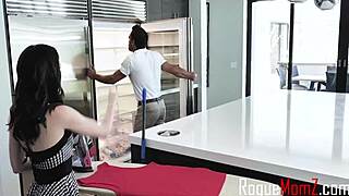 Housekeeper Jenna Ross And Sovereign Syre Fulfill Threesome Dreams At Work