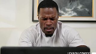 Big Tits Fuck Doll Leya Falcon Services Jamie Knoxx's Cock with Dirty Roleplay