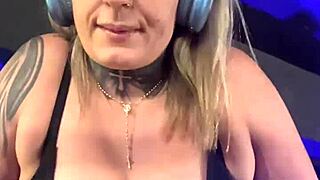 Gym Workout Turns Wild Wet Pussy Sweat on Paulista Avenue