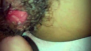 Chubby Hairy Warteg Mom's Pussy Closeup