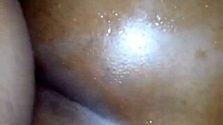 preta drops fat ass on thick cock