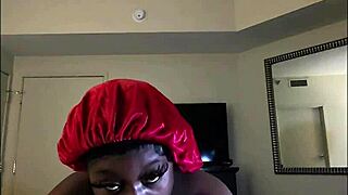 watching darkchocolatebarbie deepthroat and swallow bbc through my meta glasses in vegas