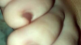 i love lickin my girlfriends soft toes n feet yum