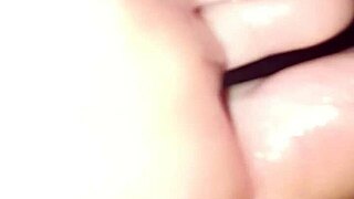 i love lickin my girlfriends soft toes n feet yum