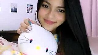 Zorrita Teases Live on Web Chat