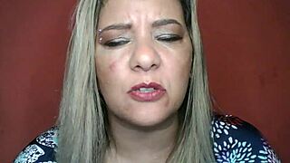 check out this erotic mexican mamae getting wild