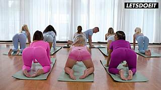 yoga sluts strap-on squirt threesome face sit lick frenzy!