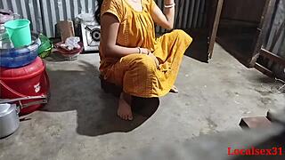fuckin my local indian gf durin house cleanin time localsex31