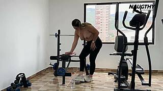 Watch this fat blonde BBW Colombian gym slut masturbate her huge pussy with dildo