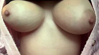 italian milf artemisa don't you love my juicy big tits nipples?