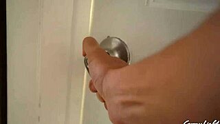 i caught stepsis masturbating she begged to fuck then i filled her pussy with cum 😩💦