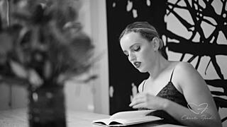 One Erotic Book Sparks Charlie Forde's Cunt Masturbation With Amber Moore
