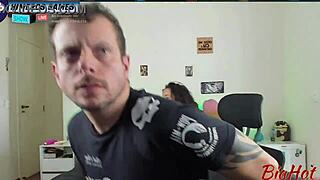 Boyfriend Notices Me Only After Friend Joins for Double Blowjob