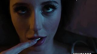 i'm that big boobed teen stepdaughter dying for stepdaddy's thick cock attention