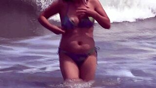 Stepmom Shaves Hairy Pussy On Beach For Bikini Flash