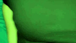 leaked homemade clip of thick juicy thai pussy so tight fingers barely fit imagine that cock inside
