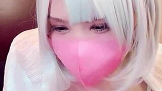 Mask beauty crossdresses and masturbates on cam