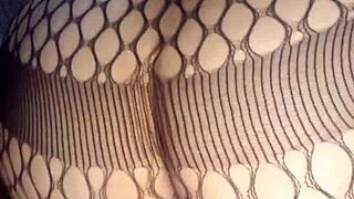 Curvy Cousin Masturbates Boldly With Huge Vibrator Toy.