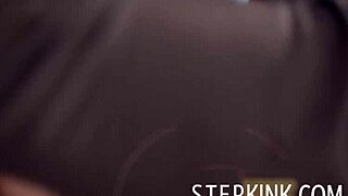 Jovem asiática pequena enteada Lulu Chu me satisfaz com movimentos pervertidos