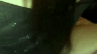 Hornylustannie случайно показывает, просто расслабляясь