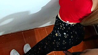 Styvpappas vän knullar mig hårt till gryningen