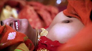 哇，苏迪帕穿纱丽好热辣的色情性爱！🔥