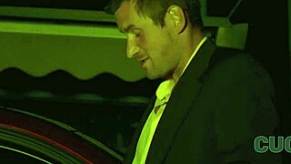 Hej älskling, den här fitta känns perfekt för din fru.