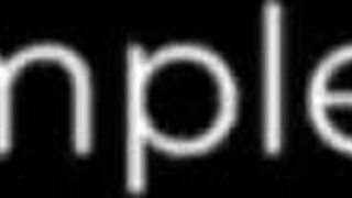 Latina fru dominerar karnevalscell med två heta killar