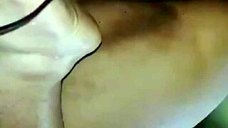 Mitt Første Sprut Øyeblikk Med Fyldig Håret Kropp