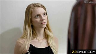 Isäpuoli huijaa tytärtä salaisiin hardcore makuuhuone leikkeihin