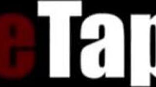 Аня Олсен се гмурва в перверзни връзки с приятеля си!