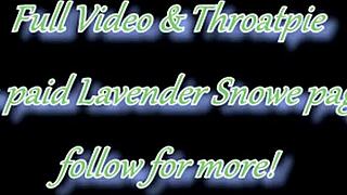 नर्डी स्ट्रीमर चश्मा पहने इपिक ब्लोजॉब 69 देती है