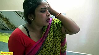Desi bengalska boudi uživa u hardcore seksu sa slatkim pričama