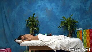 Cara, Essa Princesa Húngara Linda de 18 Anos Levou Perfuração Forte pelo Seu Borracha!