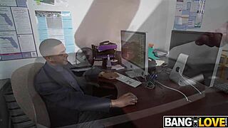 Ivy Young ประสบความสำเร็จในสำนักงานกับ Mr. Jay