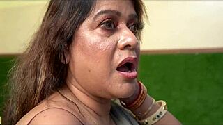 โอ๊ย สตีปมัมอินเดียแบ่งปันสตีปดอเตอร์กับเด็กหนุ่มท้องถิ่นเพื่อเซ็กส์กลุ่มครอบครัวป่าเถื่อน 😱