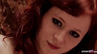 Ginger Virgin Remaja Ngebor Klien Keras di Pijat