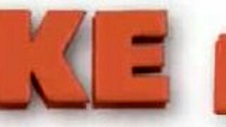 Фута3dx - Грудастая футанар с огромным членом трахает блондинку на улице