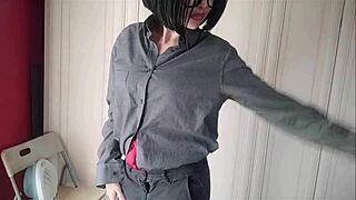 Heilige Kuh, Lavinia sieht umwerfend aus, sogar verkleidet als Mann!